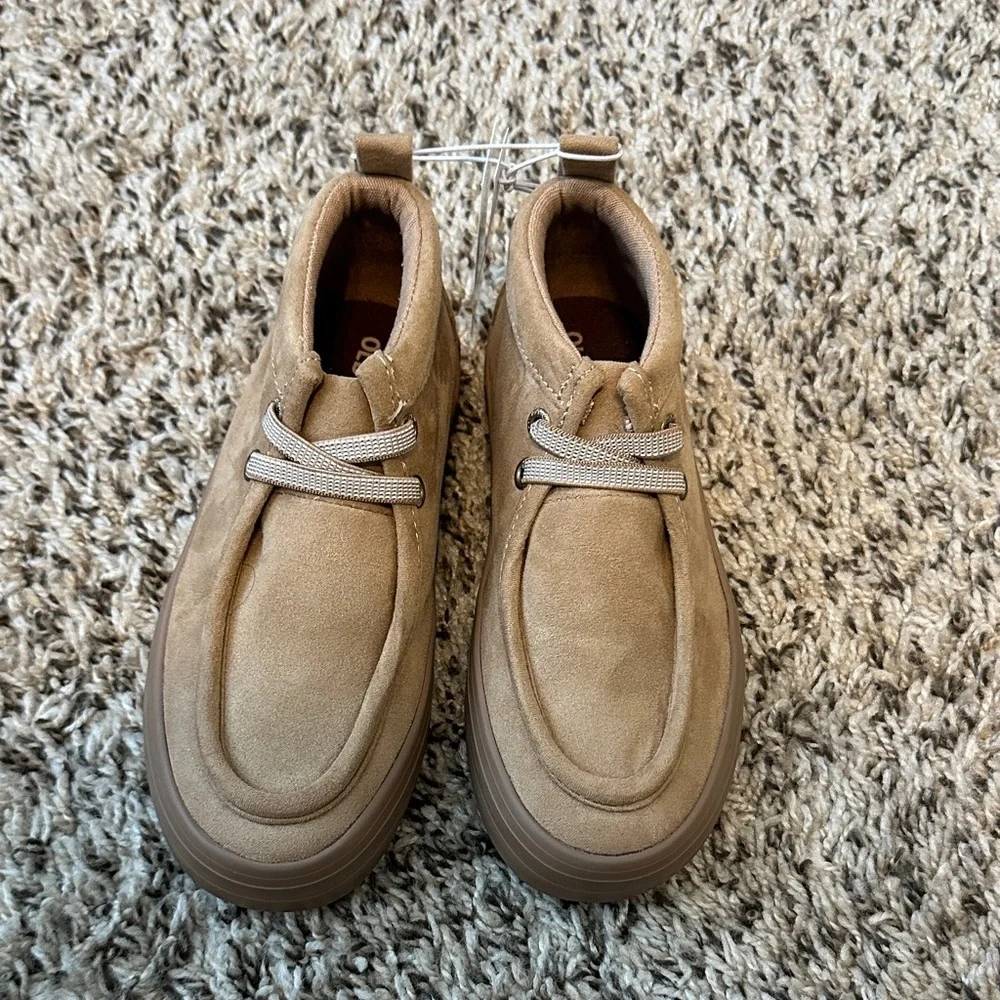Old Navy Tan Kids Boots